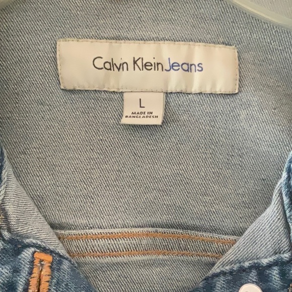 Calvin Klein Jean Jacket Large  Cotton Denim - Picture 6 of 9